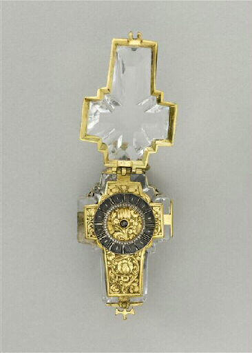 Montre (cruciforme)_0