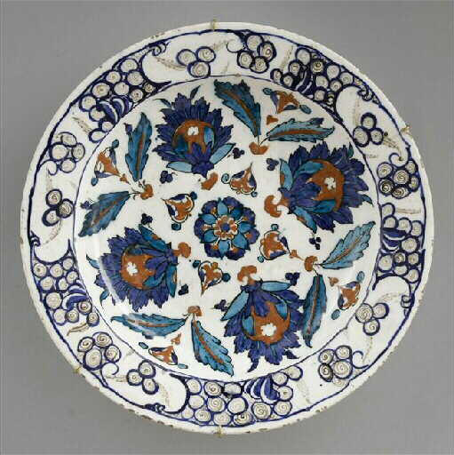 Plat aux quatre fleurons_0