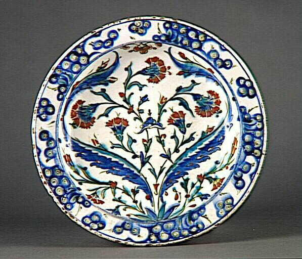 Plat aux deux grandes feuilles saz_1