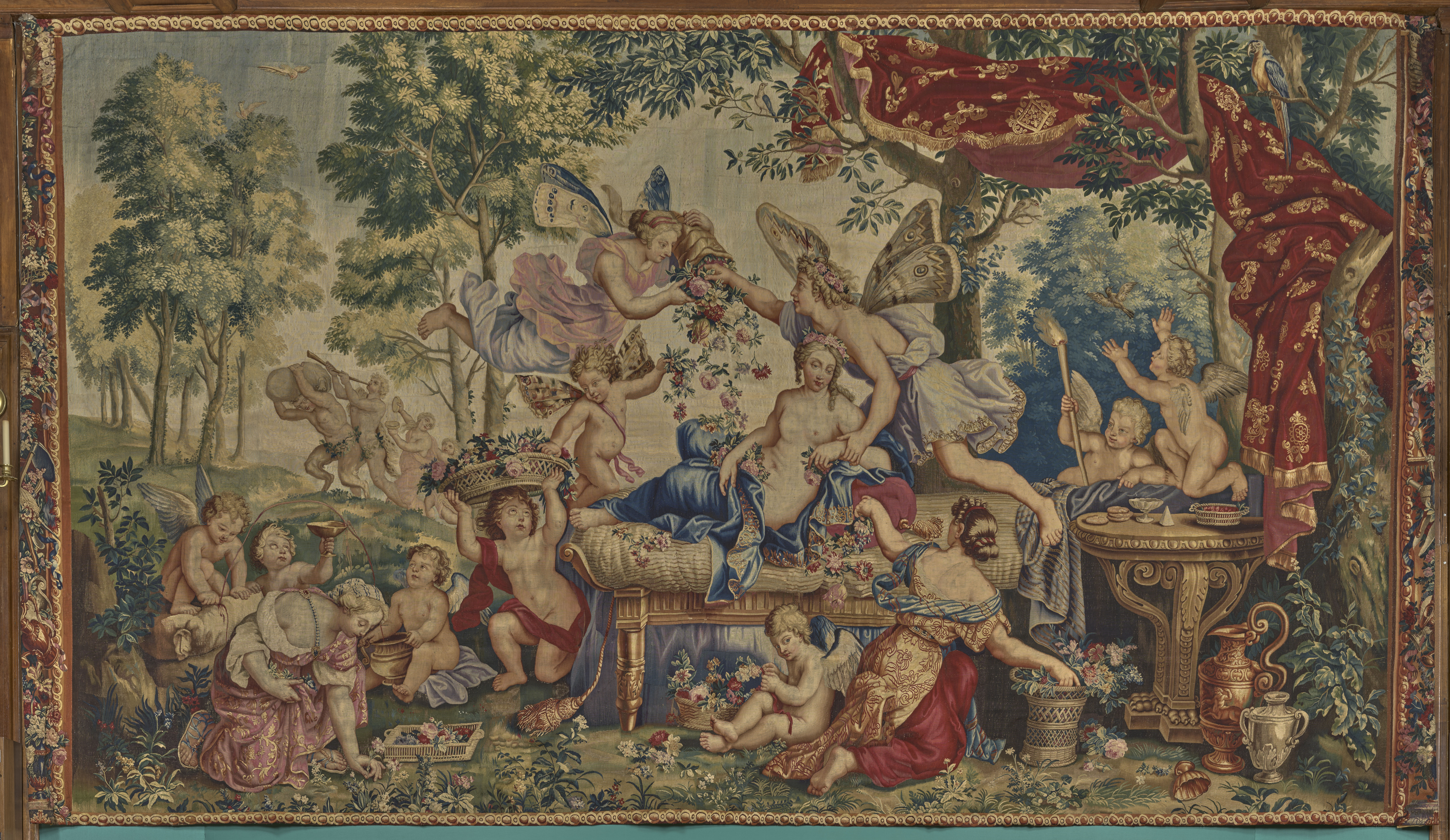 La Galerie de Saint Cloud : Printemps - Mariage de Zéphyr et Flore (4e tenture)_0