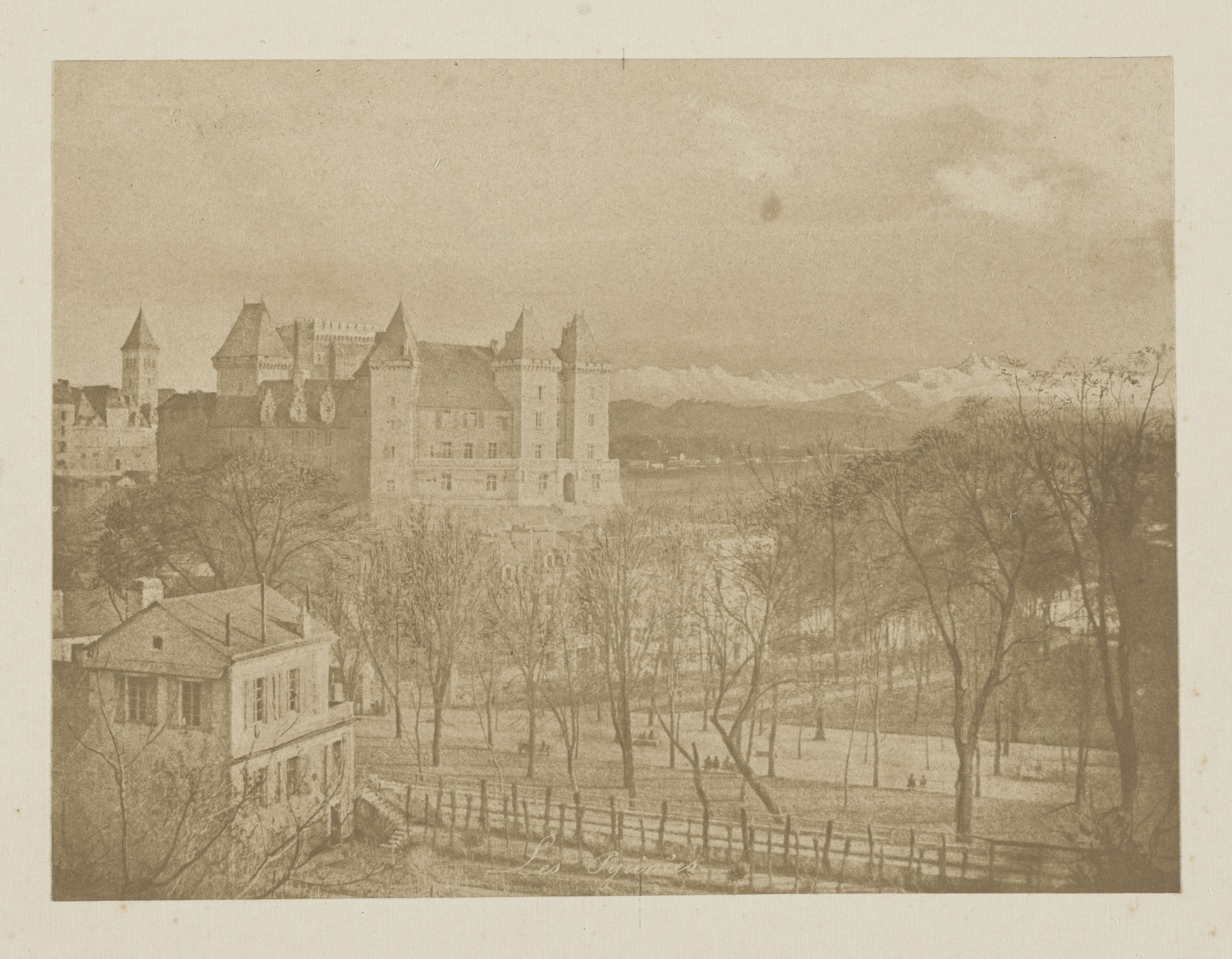 Château de Pau et Basse Plante (vus depuis le cours Bayard)_0