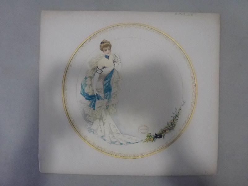 Assiette à dessert [Service Diane] ; Les Parisiennes, Albert Guillaume, 1902