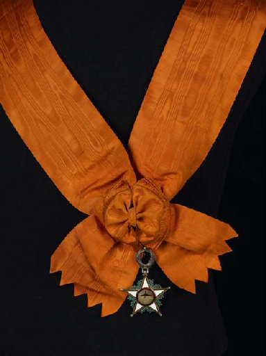 Croix et ruban de Grand Croix de l'ordre du Ouissam Alaouite_0