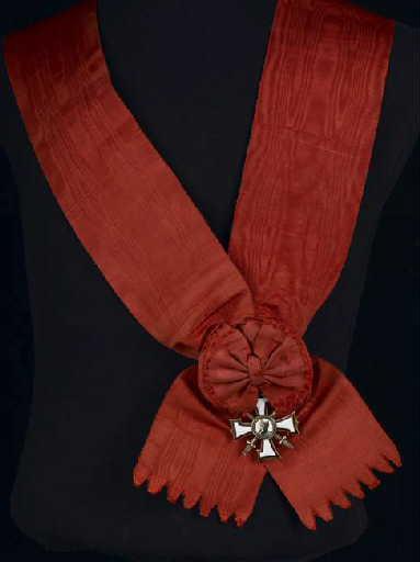 Ruban et croix de Grand Croix de l'Ordre du Tueur d'Ours (Lettonie)_0