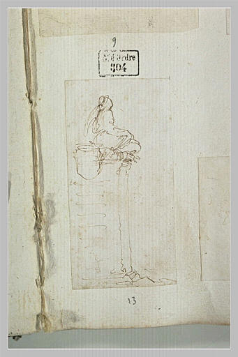 Figure assise, de trois-quarts, en haut d'un piedestal orné d'un cartouche_0