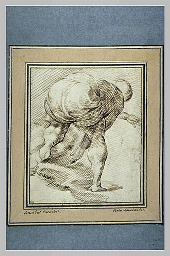 Homme, vu de dos, penché en avant_0