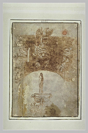 Dessus de baie cintrée surmontée d'un aigle avec un mascaron, et fontaine_0