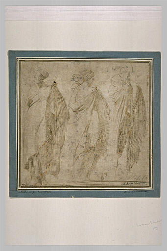 Trois femmes drapées debout, deux portent des enfants_0