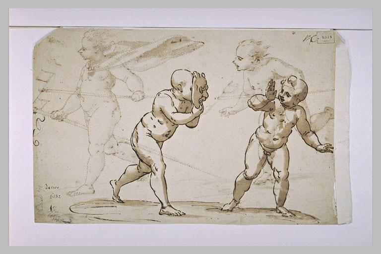 Un enfant portant un masque effrayant un autre enfant_0