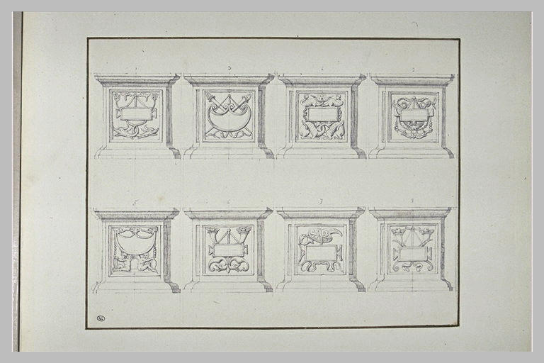 Socles sculptés provenant du tombeau de Louis XII_0