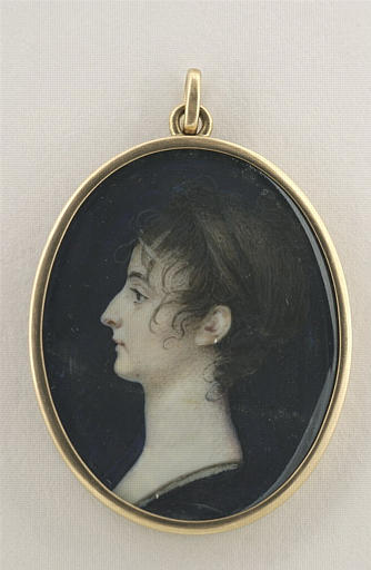 Portrait de jeune femme_0