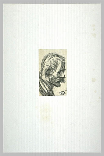 Tête d'homme âgé portant des moustaches_0