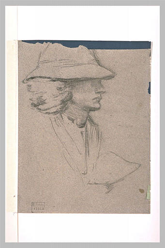 Tête coiffée d'un chapeau, de profil_0