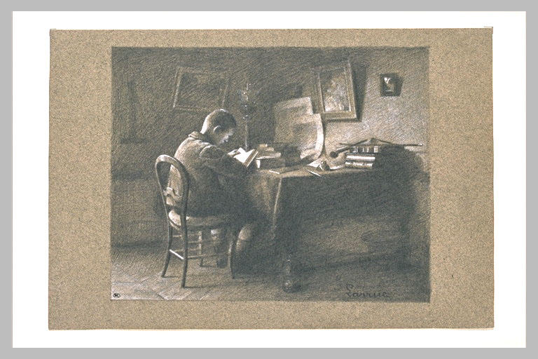 Enfant lisant assis devant une table chargée de livres_0