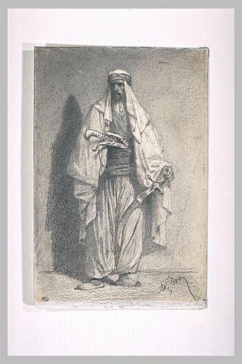 Arabe debout, tenant un cimeterre de sa main gauche, poignard à la ceinture_0