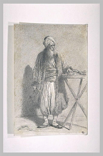 Vieil oriental à turban, barbu, debout, la main gauche appuyée sur une table_0
