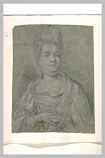 Portrait en buste d'une femme_0