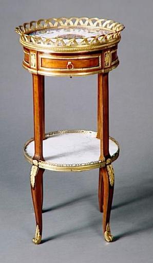 Table en chiffonnière_0