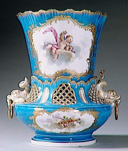 Vase à dauphins_0