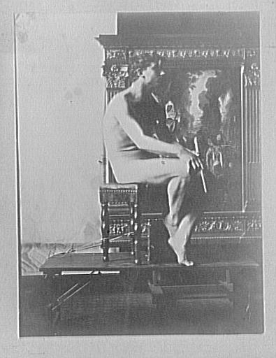 Modèle masculin dans l'atelier de Gustave Moreau : pose pour Les Argonautes_0