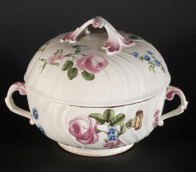 Ecuelle à bouquet de fleurs, roses, liserons, bleuets_1