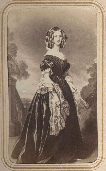 Portrait de Louise, reine des Belges (1812-1850) en pied, avec un éventail, reproduction d'après Winterhalter, 1844, Franz Xaver Winterhalter, 19e siècle