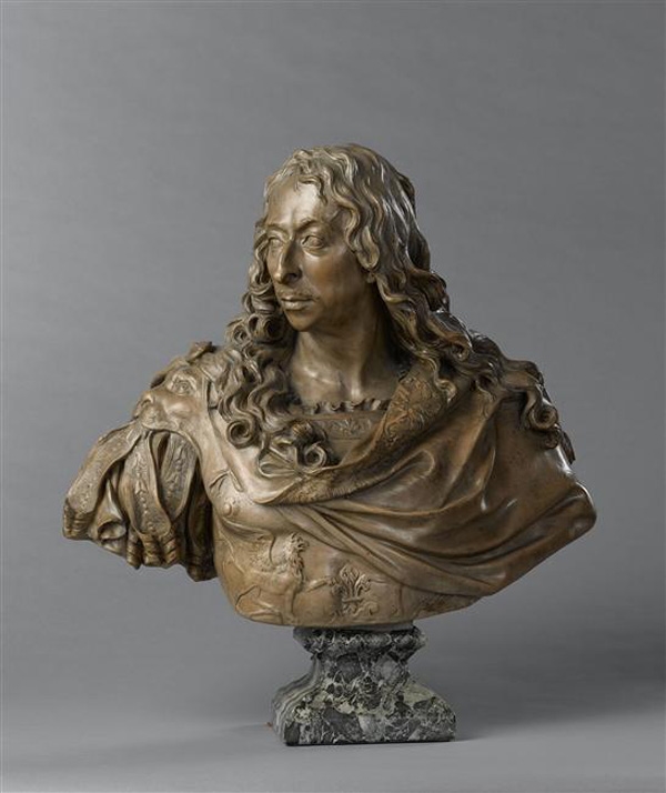 Buste de Louis II de Bourbon, prince de Condé (1621-1686), avec une tête de lion sur l’épaule et sur la poitrine deux griffons affrontés de part et d’autre d’une fleur de lys, Антуан Куазево, 1699