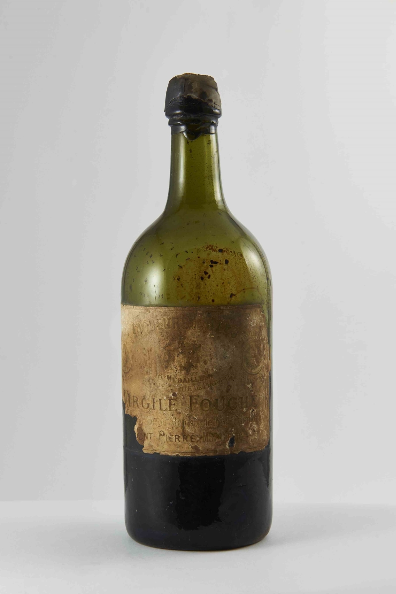 Bouteille à rhum liqueur des îles, bouteille à rhum_0