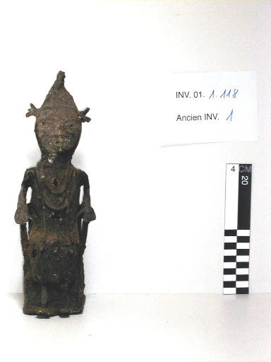 Statuette de reine_2