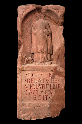 Stèle plaque avec personnage dédiée à Belatula, 2e moitié 2e siècle