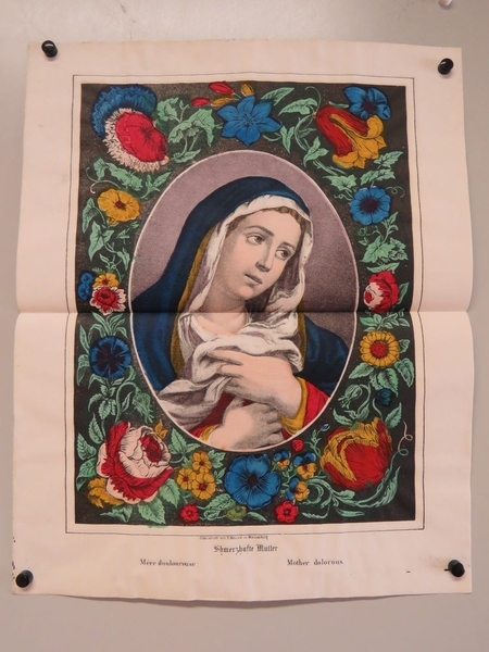 Mère douloureuse.  (titre inscrit, allemand, français, anglais)_0