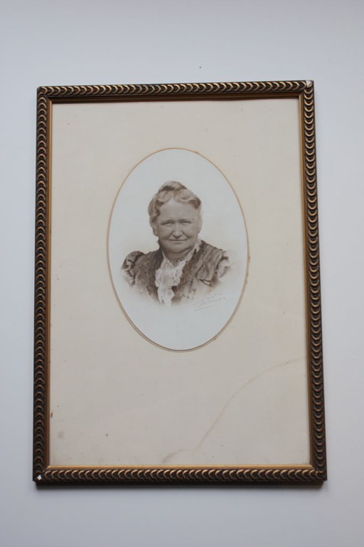 portrait de femme (titre factice), Henri Carabin, 1924 édité en