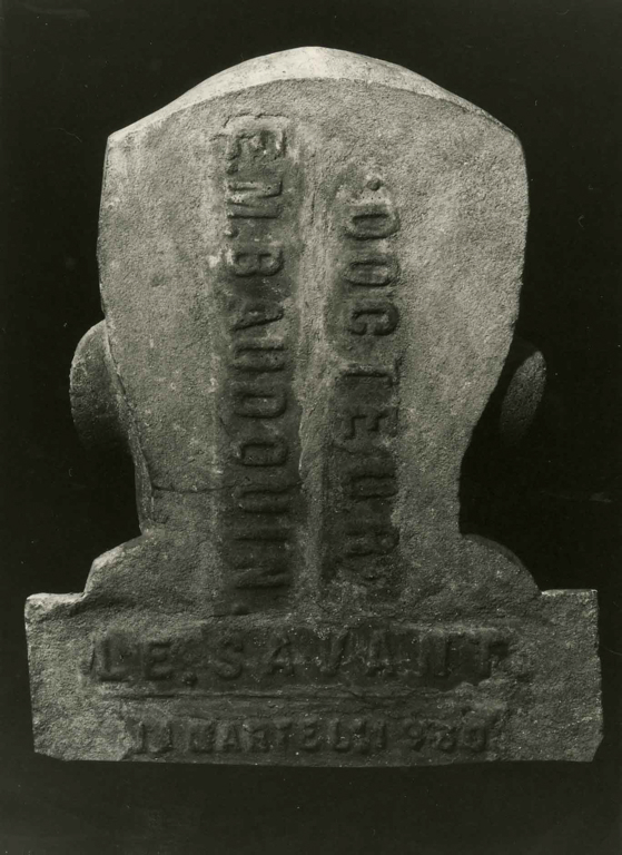 Le Savant ou Buste du docteur E.M. Baudouin_3