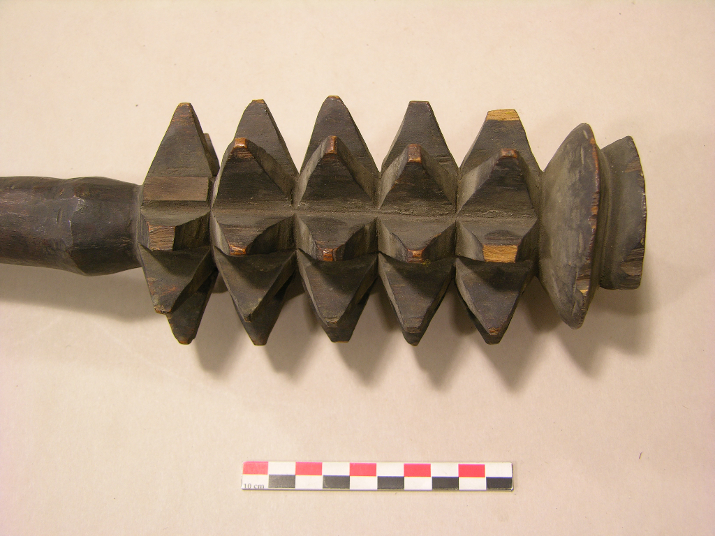 Casse-tête, massue_1