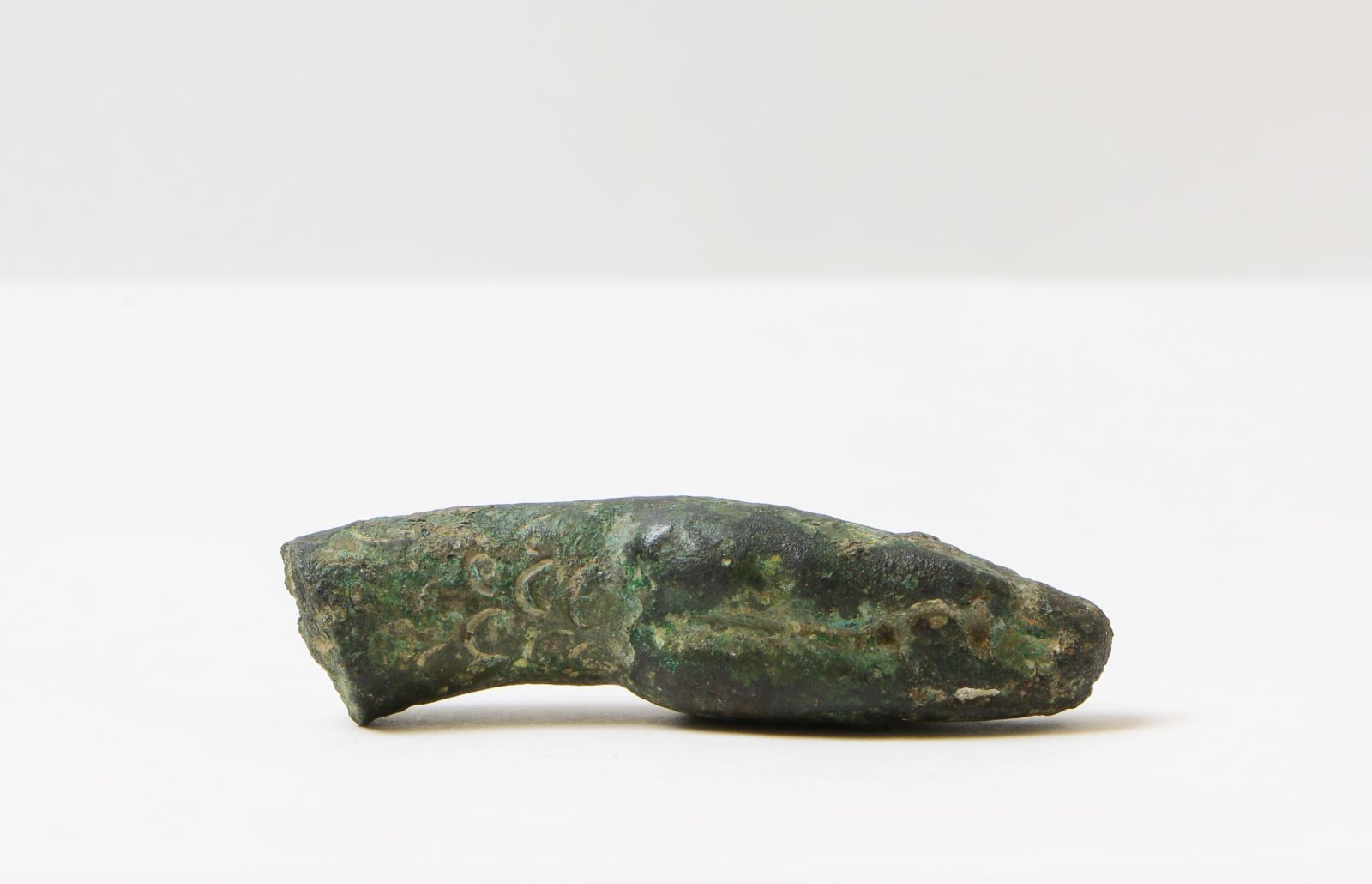 Statue, fragment_0
