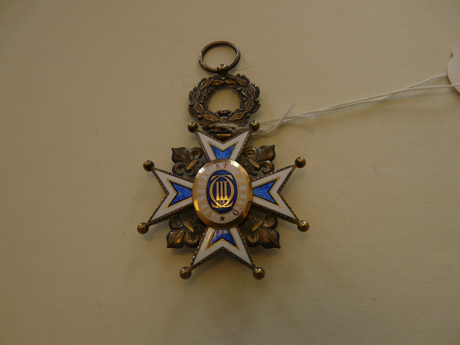 Médaille, ordre de Charles III_1