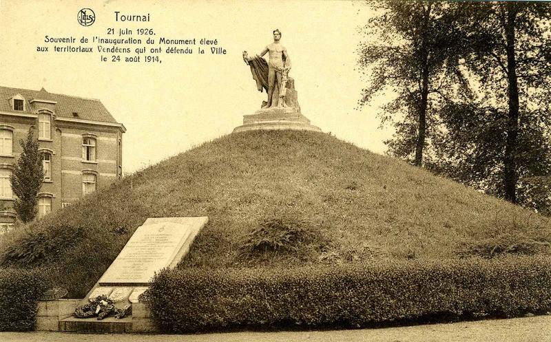 Tournai / 21 juin 1926. / Souvenir de l'Inauguration du Monument élevé / aux territoriaux Vendéens qui ont défendu la Ville / le 24 août 1914, (titre inscrit)_0