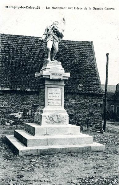 Marigny-le-Cahouët - Le Monument aux Héros de la Grande Guerre (titre inscrit)_0