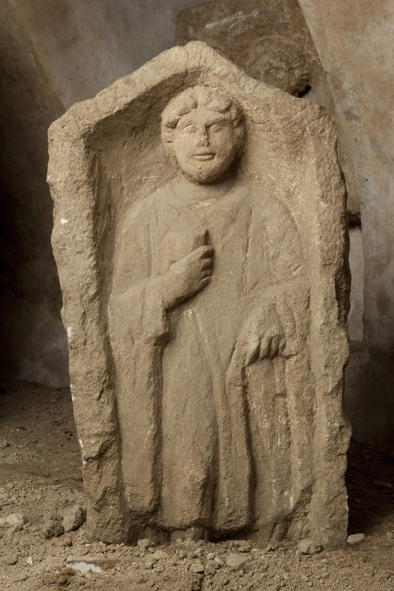 stèle funéraire, 1-300