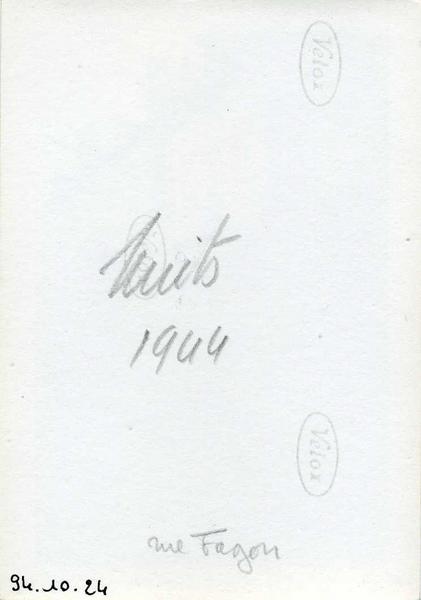 Nuits / 1944 / rue Fagon (titre inscrit), R Lamoure, 1944
