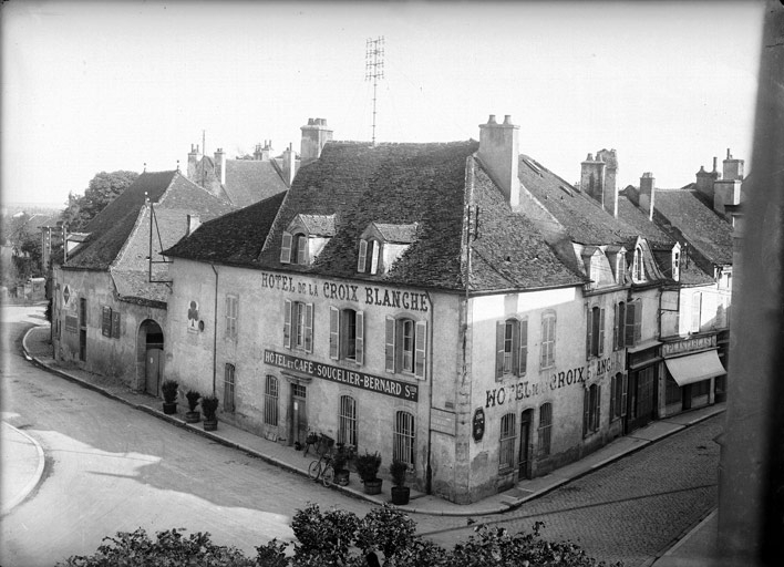 Hôtel et café de la Croix Blanche Soucelier-Bernard (titre usuel), Jules Misserey
