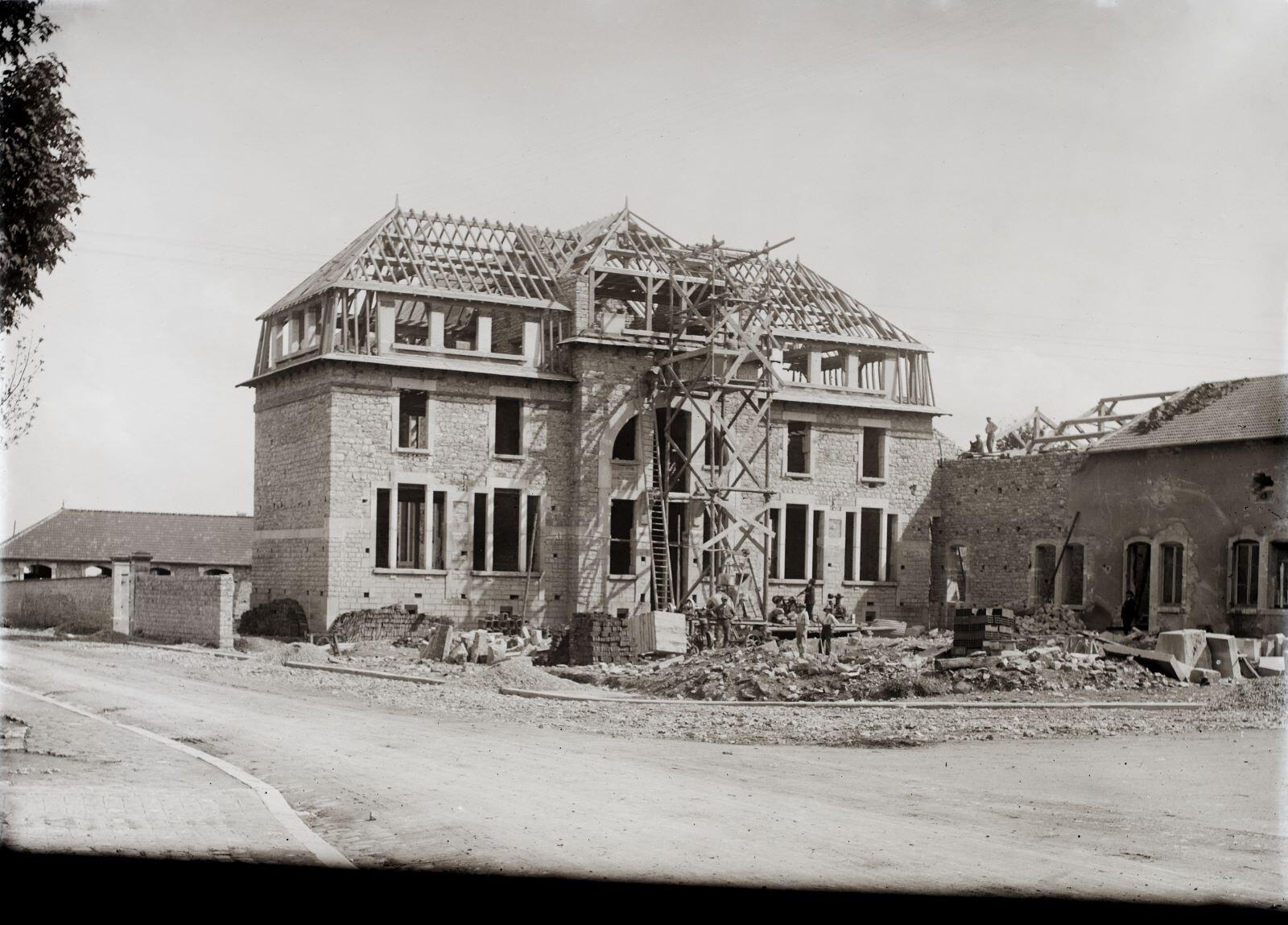 Nuits-Saint-Georges - Construction de l'école des garçons (école Henri Challand) (titre usuel), Jules Misserey, 1926-1930