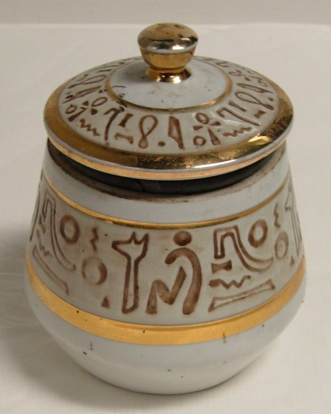 Pot à tabac_0