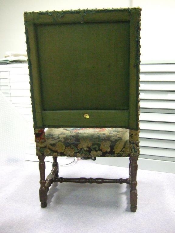 Fauteuil style Louis XIII (titre factice)_1