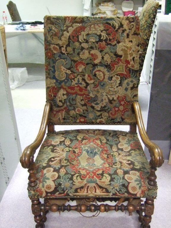 Fauteuil style Louis XIII (titre factice)_0