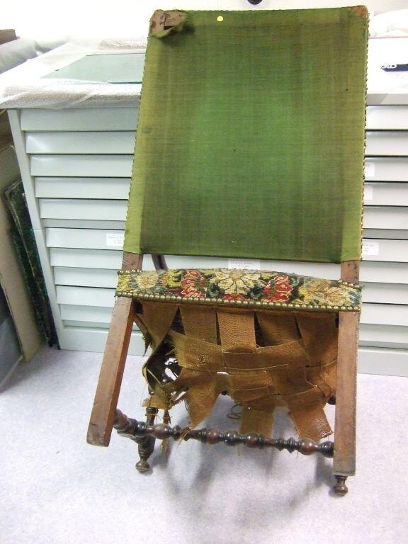 Fauteuil style Louis XIII (titre factice)_1