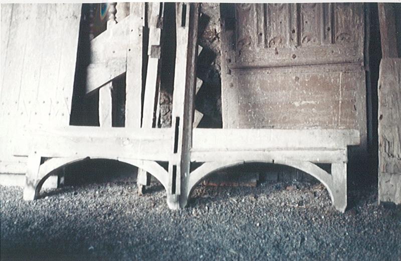 Elément intérieur de rampe d'escalier en bois_1