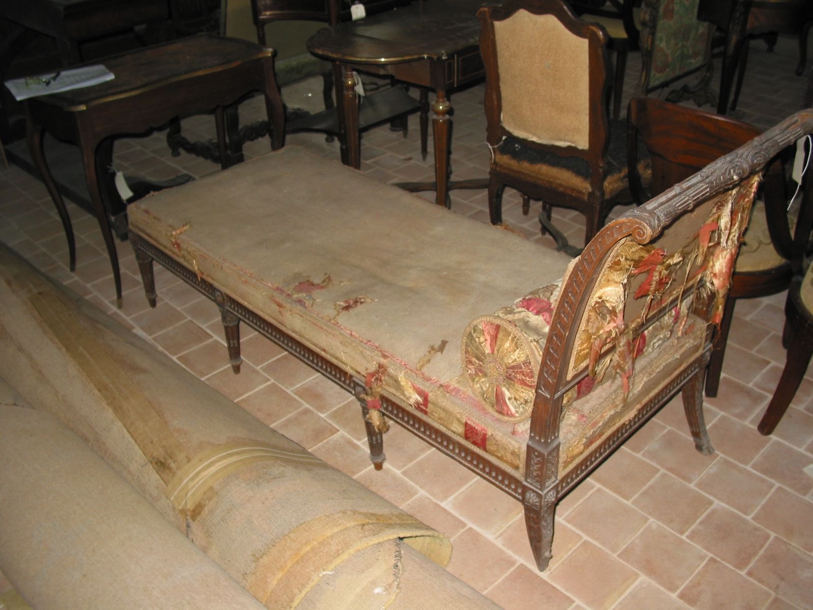 Chaise longue Louis XVI, coussin chasuble_1