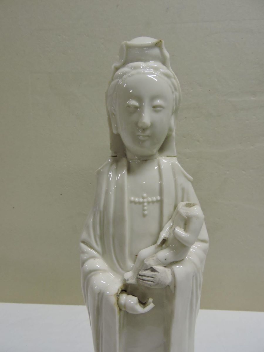 Guanyin à la robe blanche_1