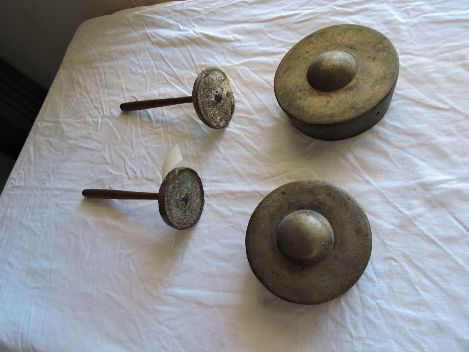 Carillon de 16 gong avec support en bois_2
